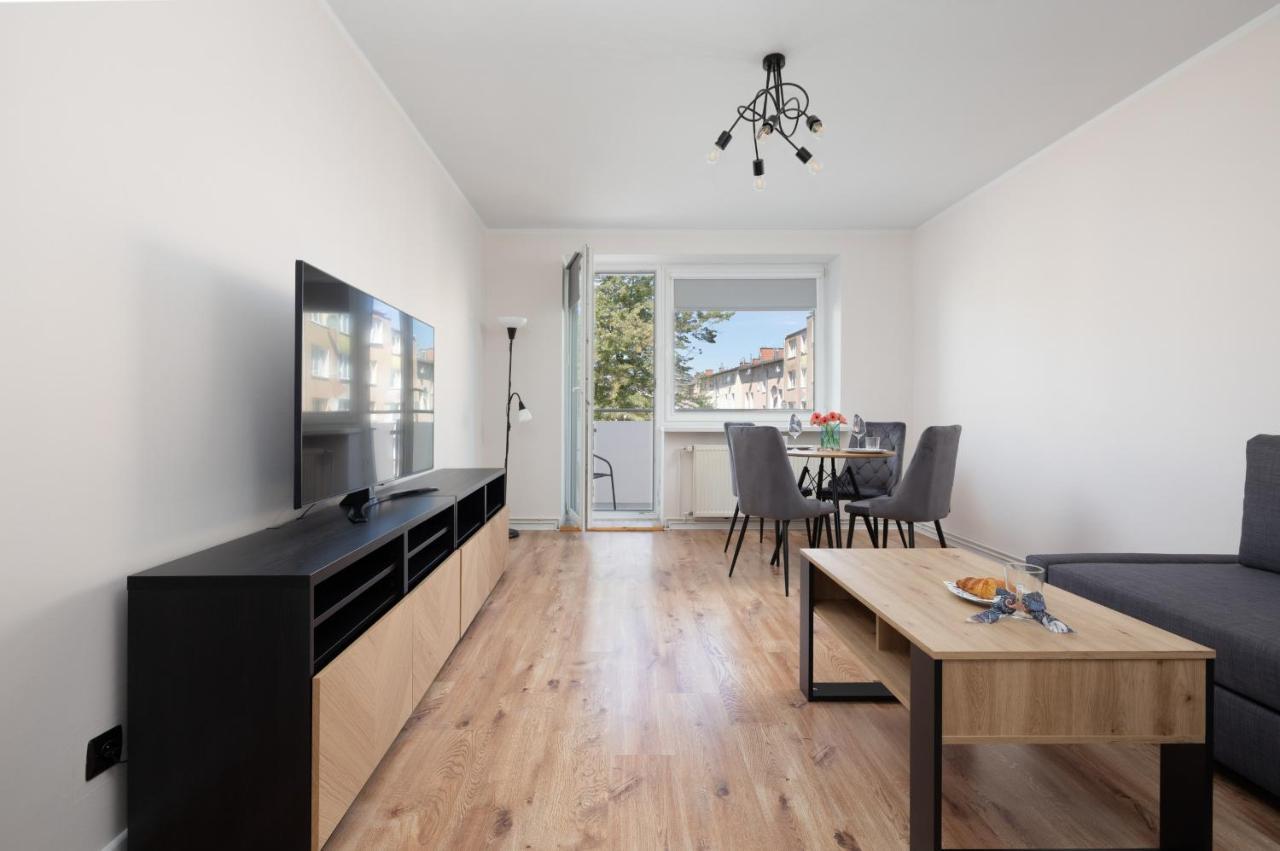 Apartament Zrodlana Two-bedroom With Balcony By Renters Kołobrzeg